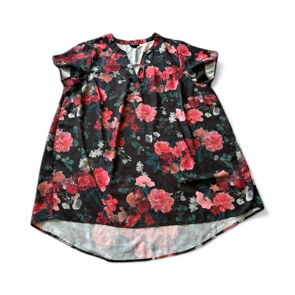TORRID 00 0X XL Red Pink Floral Harper Tunic Top R $59 - Picture 7 of 10